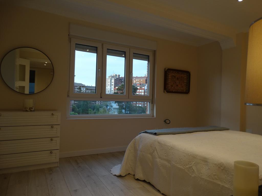 La Casa Del Marino Lägenhet Avilés Rum bild